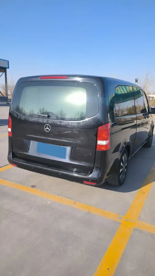 2021 Mercedes-Benz Vito 2.0T 211HP L4 9AT,autocango,china used car exporter,china ev exporter,chinese used car exporter,chinese used ev exporter