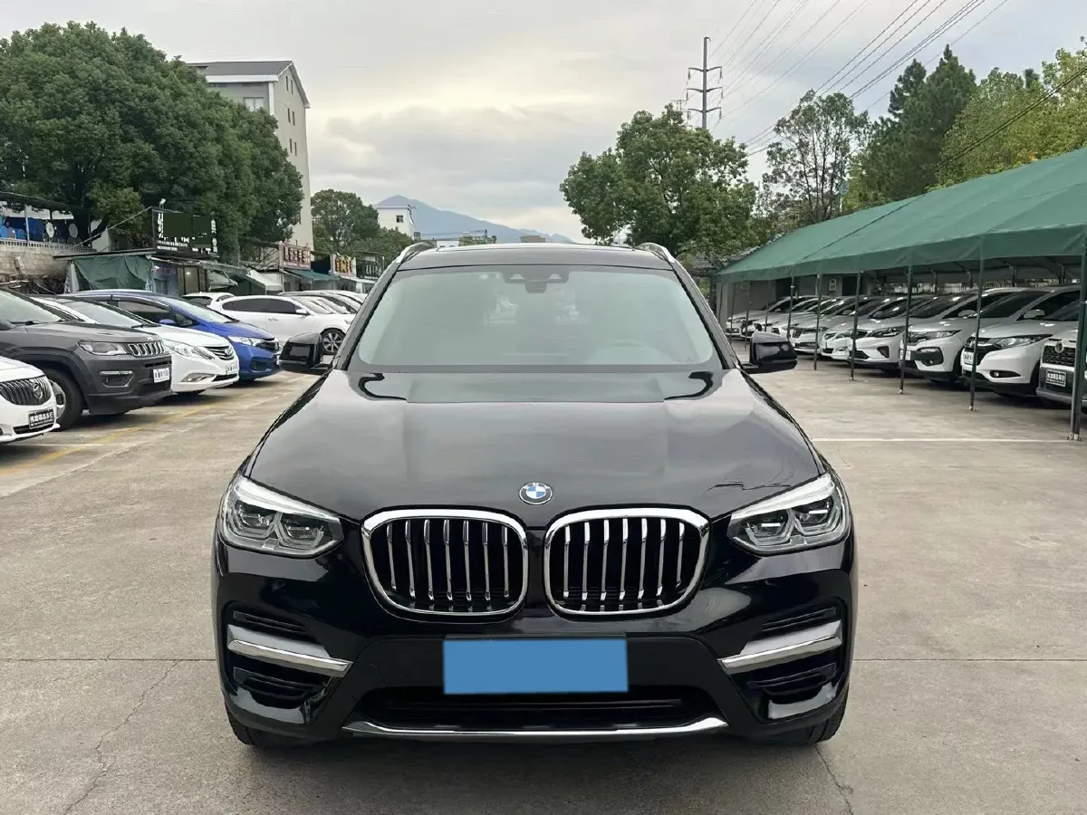 2021 BMW X3 2.0T 184HP L4 8AT,autocango,china used car exporter,china ev exporter,chinese used car exporter,chinese used ev exporter
