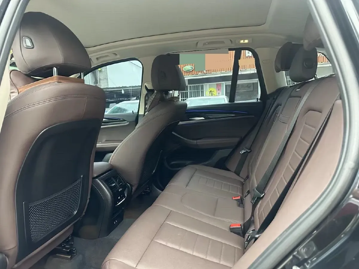 2021 BMW X3 2.0T 184HP L4 8AT,autocango,china used car exporter,china ev exporter,chinese used car exporter,chinese used ev exporter