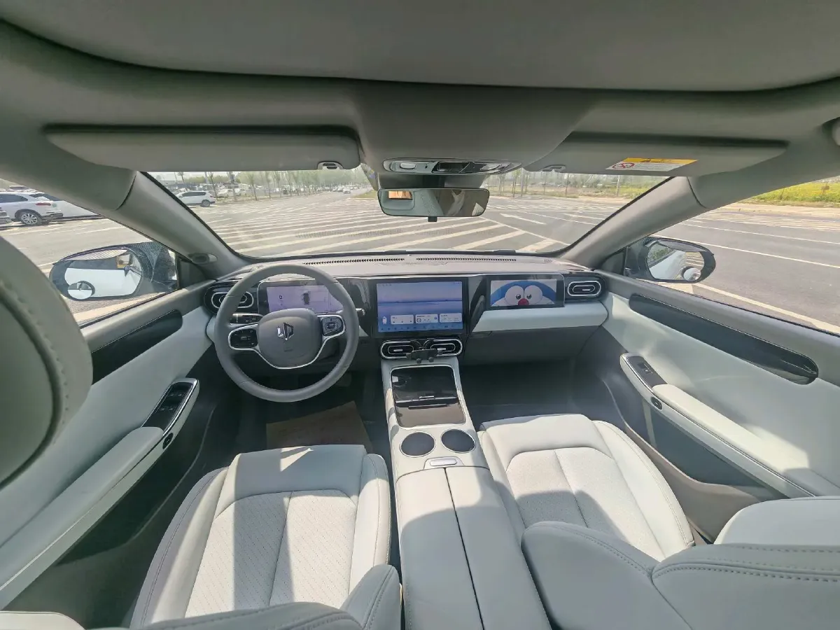 2023 Leapmotor C01 1.5L 95HP L4 REEV 30.1KWH,autocango,china used car exporter,china ev exporter,chinese used car exporter,chinese used ev exporter