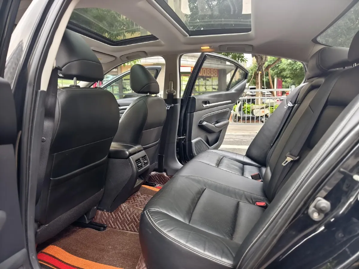 2021 Nissan Teana 2.0L 156HP L4 CVT,autocango,china used car exporter,china ev exporter,chinese used car exporter,chinese used ev exporter