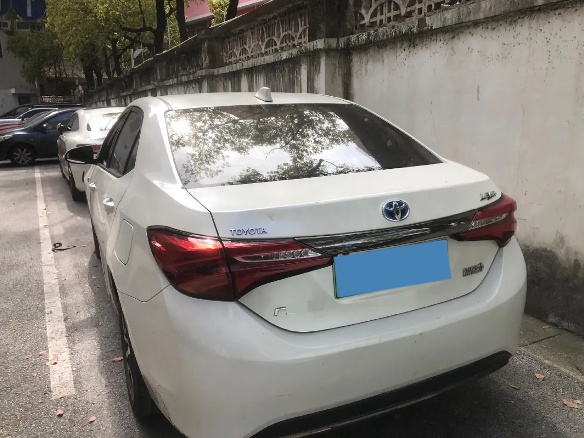 2019 Toyota Corolla Hybird E+ 1.8L 99HP L4 E-CVT PHEV 10.5KWH,autocango,china used car exporter,china ev exporter,chinese used car exporter,chinese used ev exporter