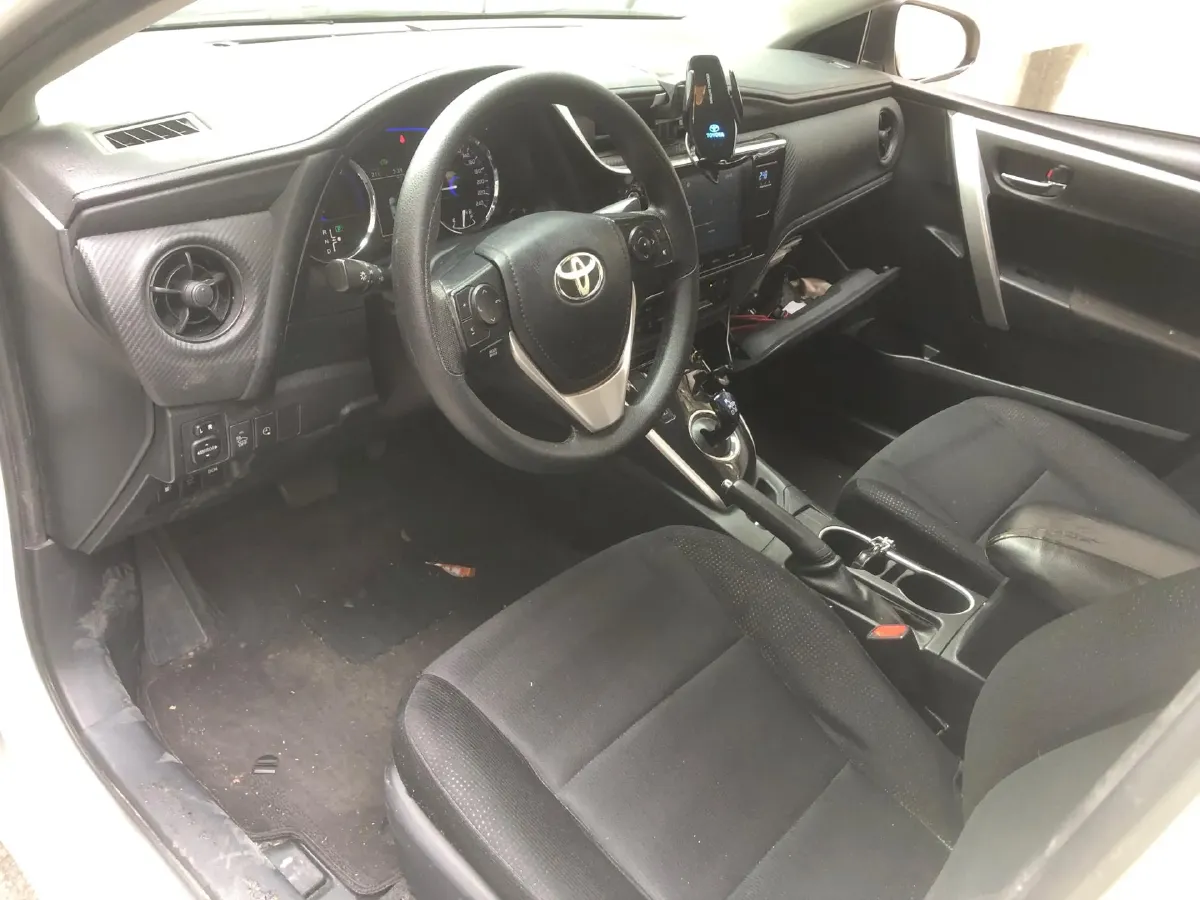 2019 Toyota Corolla Hybird E+ 1.8L 99HP L4 E-CVT PHEV 10.5KWH,autocango,china used car exporter,china ev exporter,chinese used car exporter,chinese used ev exporter