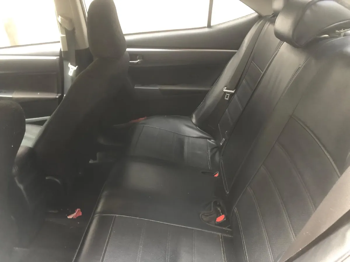 2019 Toyota Corolla Hybird E+ 1.8L 99HP L4 E-CVT PHEV 10.5KWH,autocango,china used car exporter,china ev exporter,chinese used car exporter,chinese used ev exporter