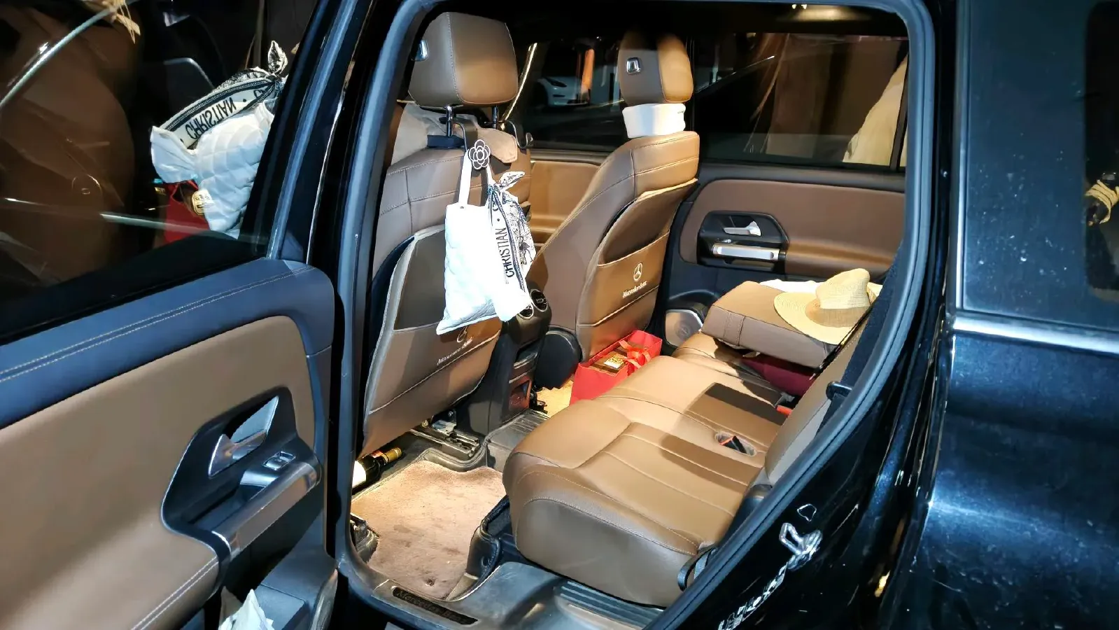 2021 Mercedes-Benz GLB Class 1.3T 163HP L4 7DCT,autocango,china used car exporter,china ev exporter,chinese used car exporter,chinese used ev exporter