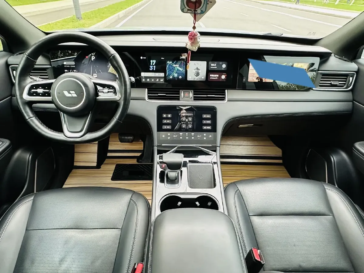 2021 Li ONE Range Extended 131HP REEV 40.5KWH,autocango,china used car exporter,china ev exporter,chinese used car exporter,chinese used ev exporter