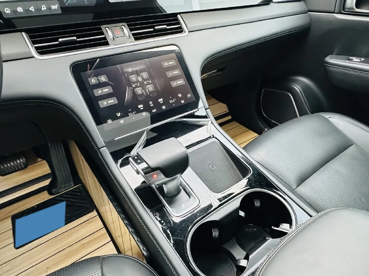 2021 Li ONE Range Extended 131HP REEV 40.5KWH,autocango,china used car exporter,china ev exporter,chinese used car exporter,chinese used ev exporter