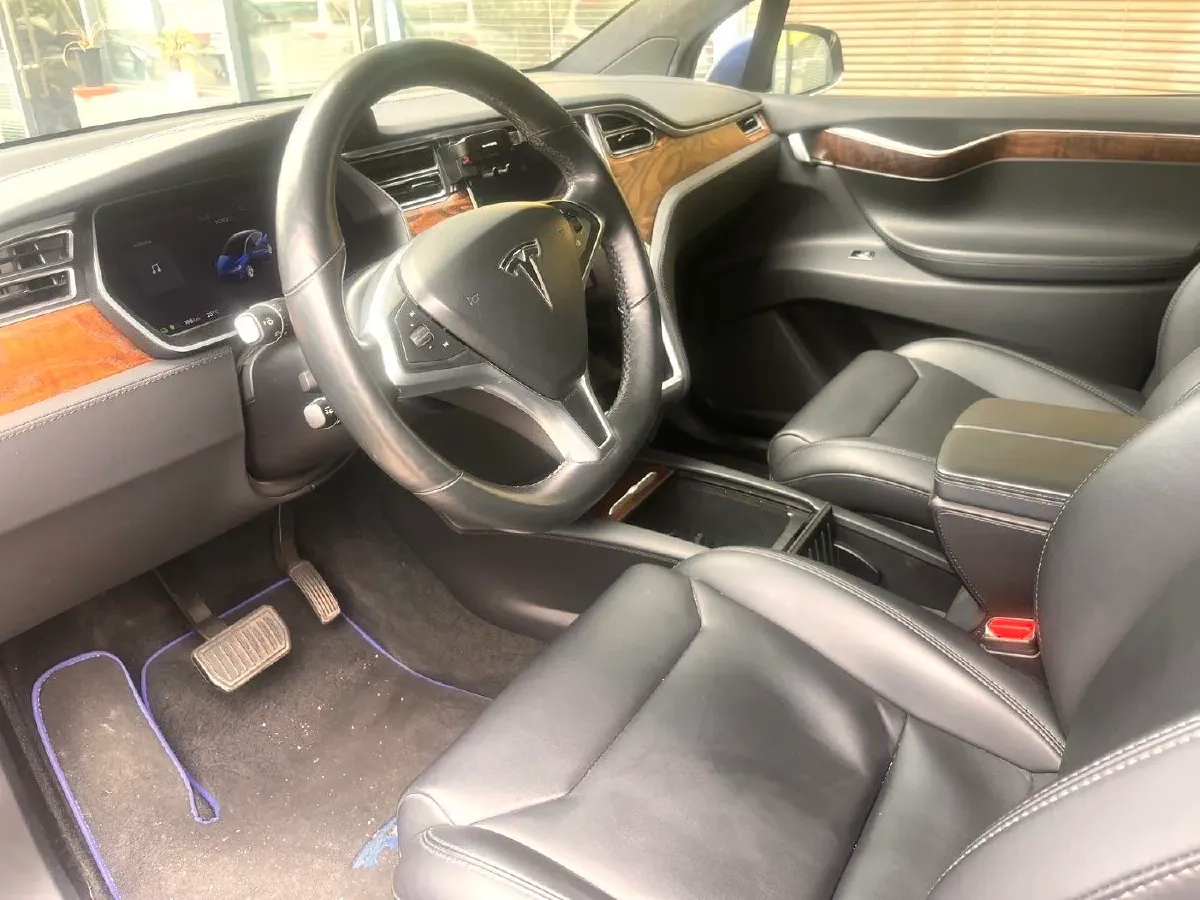 2017 Tesla Model X BEV 100KWH,autocango,china used car exporter,china ev exporter,chinese used car exporter,chinese used ev exporter