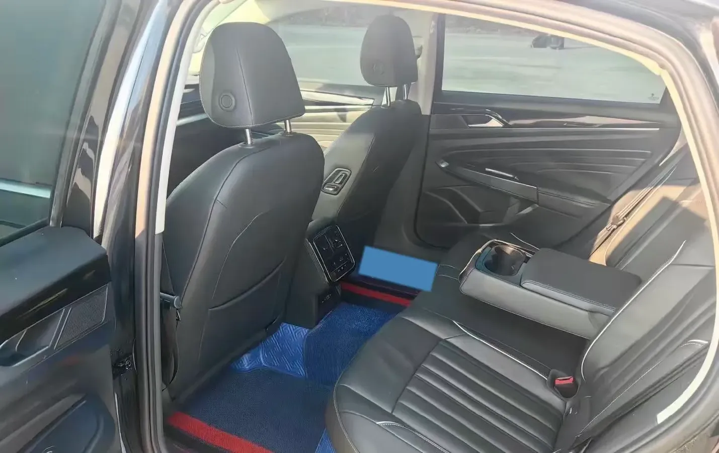 2023 Volkswagen Passat 2.0T 186HP L4 7DCT,autocango,china used car exporter,china ev exporter,chinese used car exporter,chinese used ev exporter