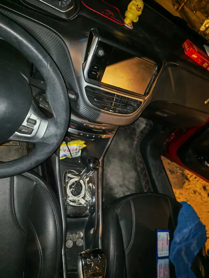 2018 Peugeot 2008 1.6L 117HP L4 6AT,autocango,china used car exporter,china ev exporter,chinese used car exporter,chinese used ev exporter