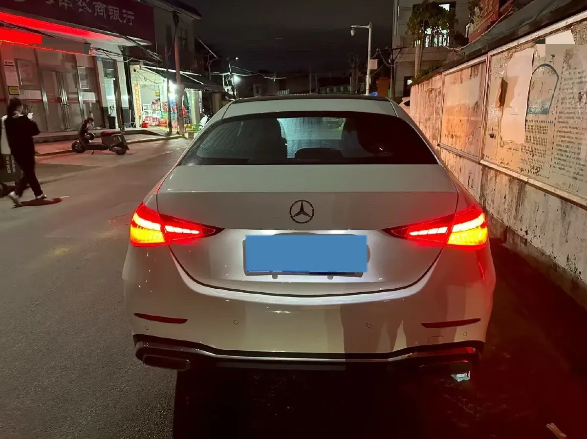 2024 Mercedes-Benz C Class 1.5T 170HP L4 9AT,autocango,china used car exporter,china ev exporter,chinese used car exporter,chinese used ev exporter