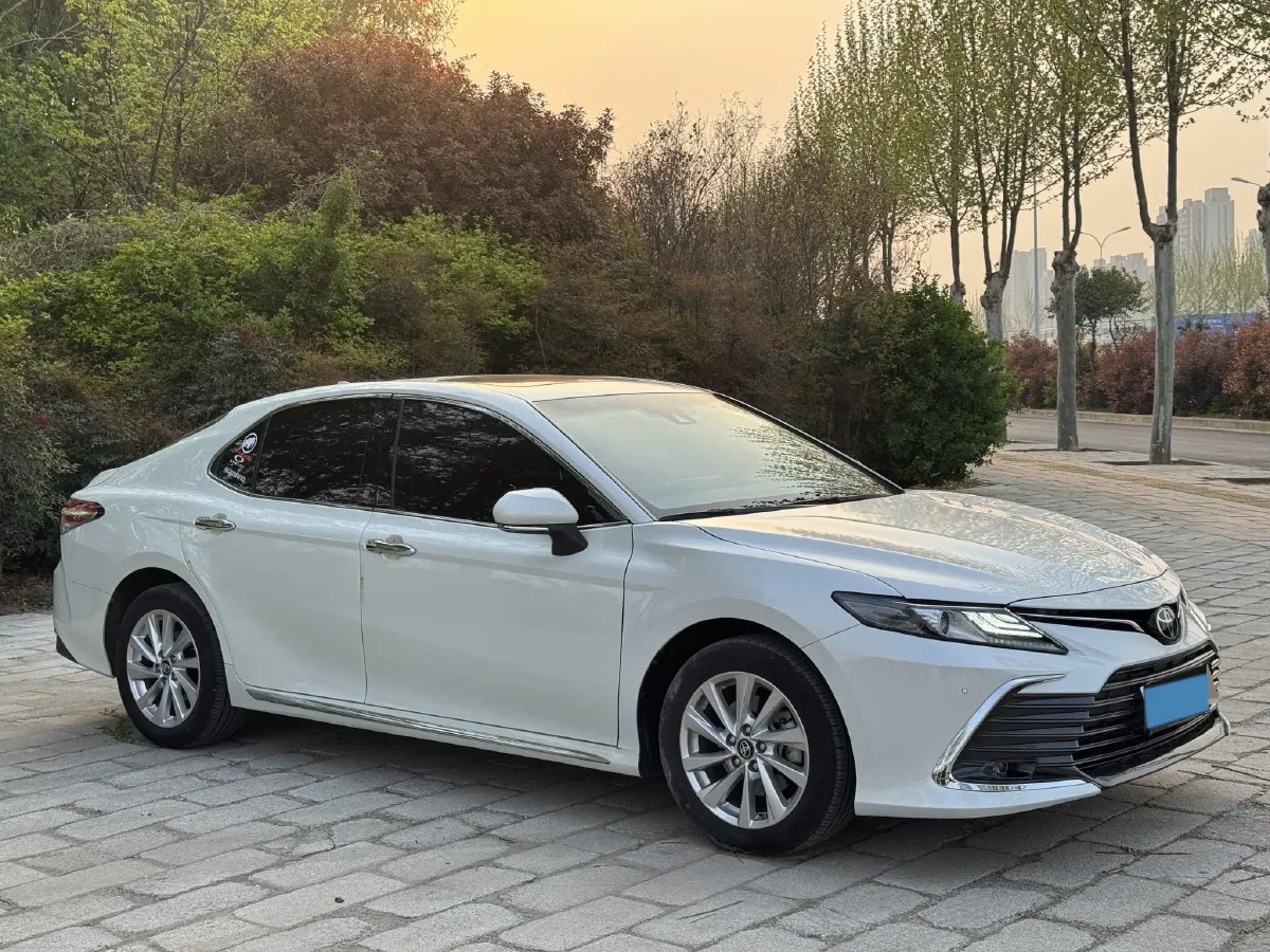 2023 Toyota Camry 2.0L 177HP L4 CVT,autocango,china used car exporter,china ev exporter,chinese used car exporter,chinese used ev exporter