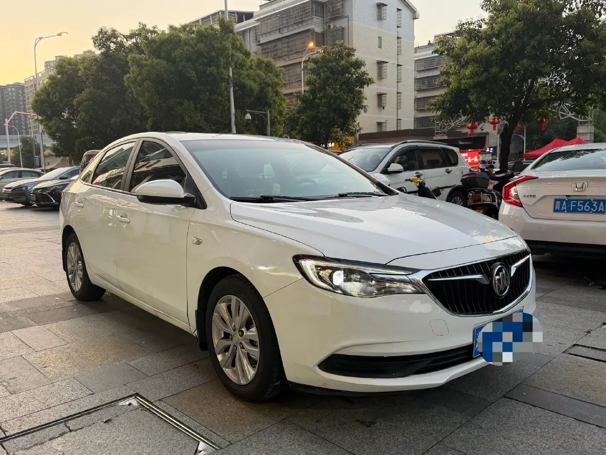 2020 Buick Encore 1.0T 125HP L3 6AT,autocango,china used car exporter,china ev exporter,chinese used car exporter,chinese used ev exporter