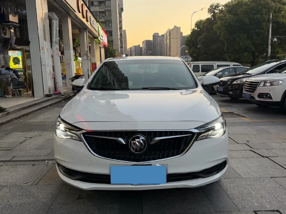 2020 Buick Encore 1.0T 125HP L3 6AT,autocango,china used car exporter,china ev exporter,chinese used car exporter,chinese used ev exporter