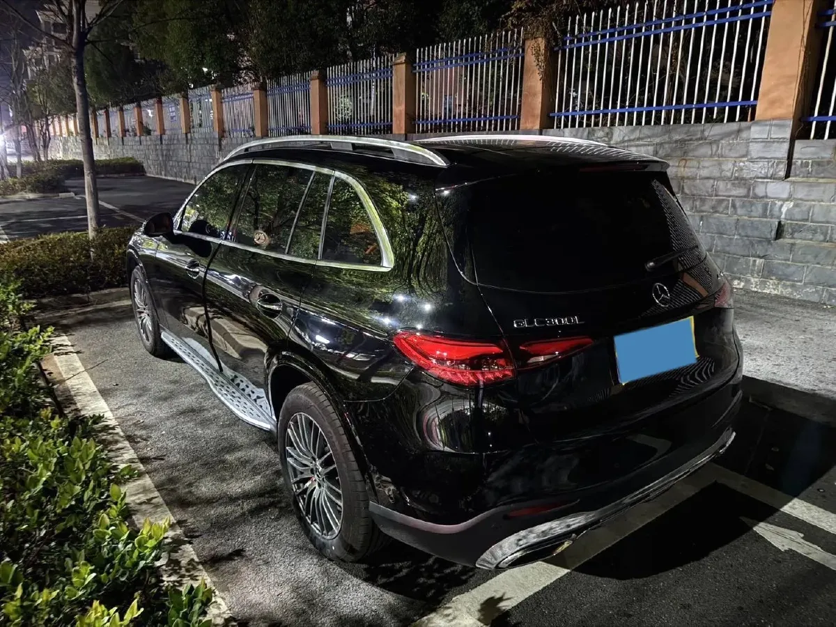 2024 Mercedes-Benz GLC Class 2.0T 258HP L4 9AT,autocango,china used car exporter,china ev exporter,chinese used car exporter,chinese used ev exporter