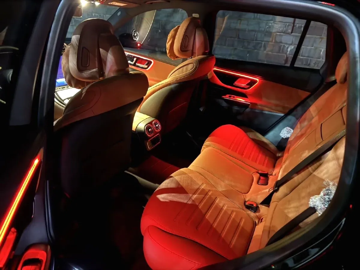 2024 Mercedes-Benz GLC Class 2.0T 258HP L4 9AT,autocango,china used car exporter,china ev exporter,chinese used car exporter,chinese used ev exporter