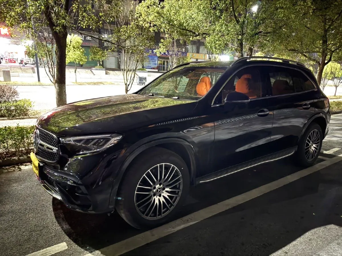 2024 Mercedes-Benz GLC Class 2.0T 258HP L4 9AT,autocango,china used car exporter,china ev exporter,chinese used car exporter,chinese used ev exporter