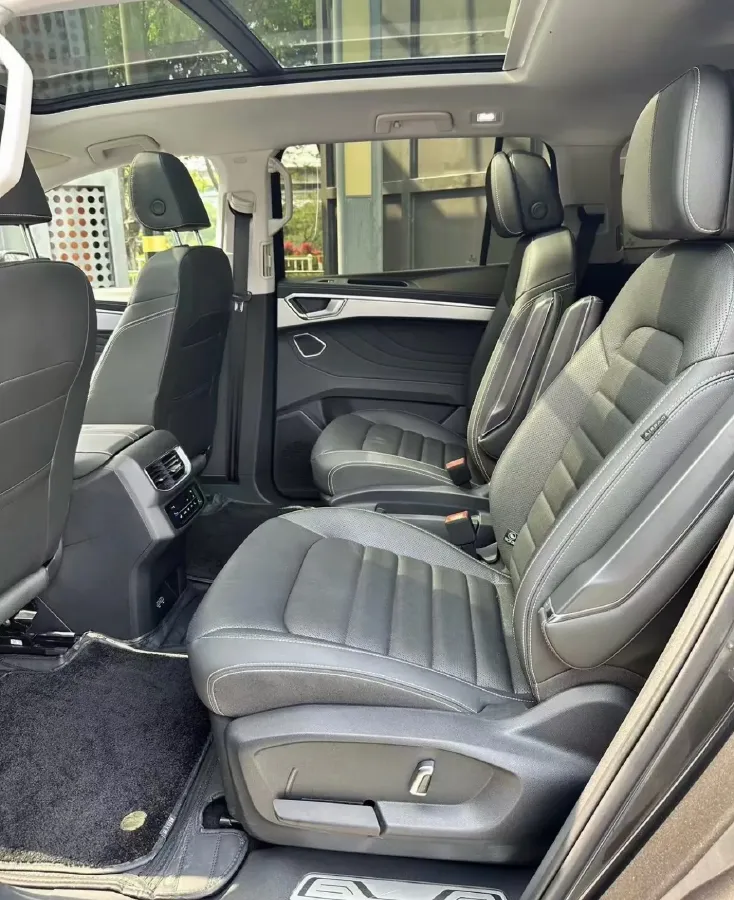 2022 Volkswagen Talagon 2.0T 220HP L4 7DCT,autocango,china used car exporter,china ev exporter,chinese used car exporter,chinese used ev exporter