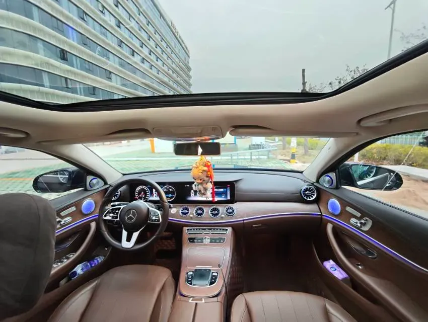 2020 Mercedes-Benz E Class 2.0T 258HP L4 9AT,autocango,china used car exporter,china ev exporter,chinese used car exporter,chinese used ev exporter