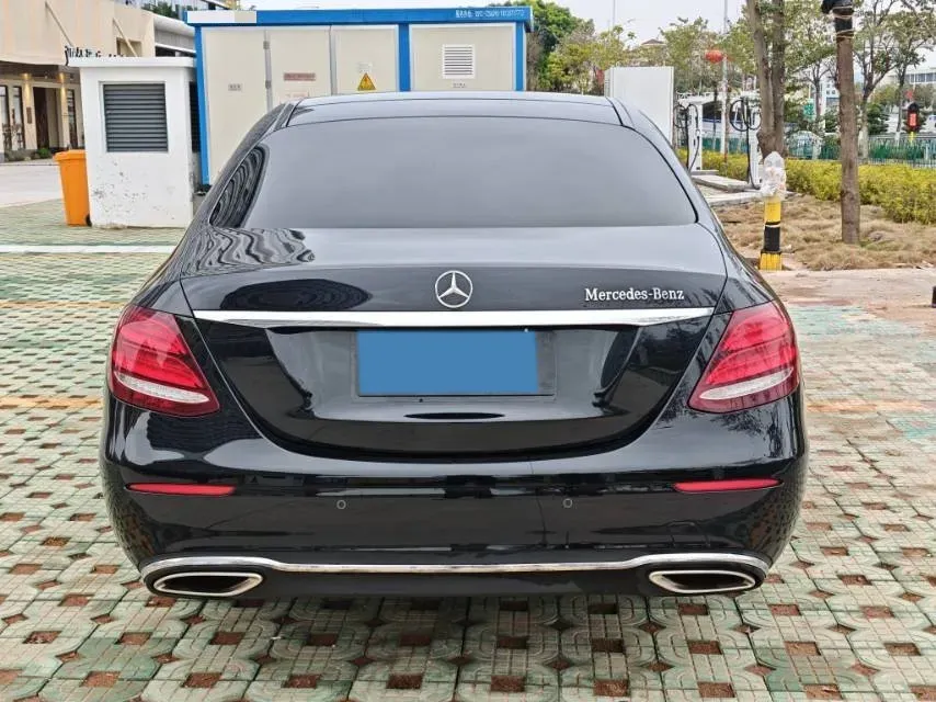2020 Mercedes-Benz E Class 2.0T 258HP L4 9AT,autocango,china used car exporter,china ev exporter,chinese used car exporter,chinese used ev exporter