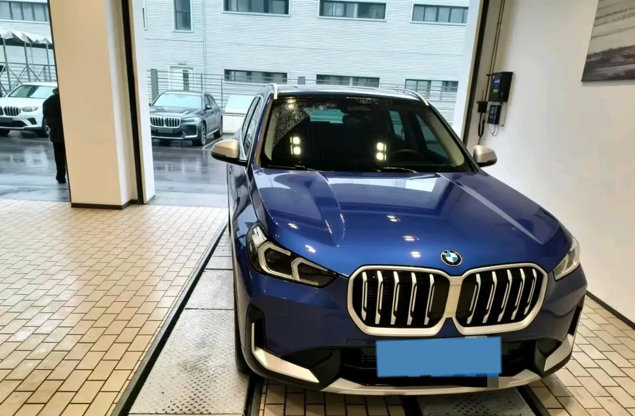 2023 BMW X1 1.5T 156HP L3 7DCT,autocango,china used car exporter,china ev exporter,chinese used car exporter,chinese used ev exporter