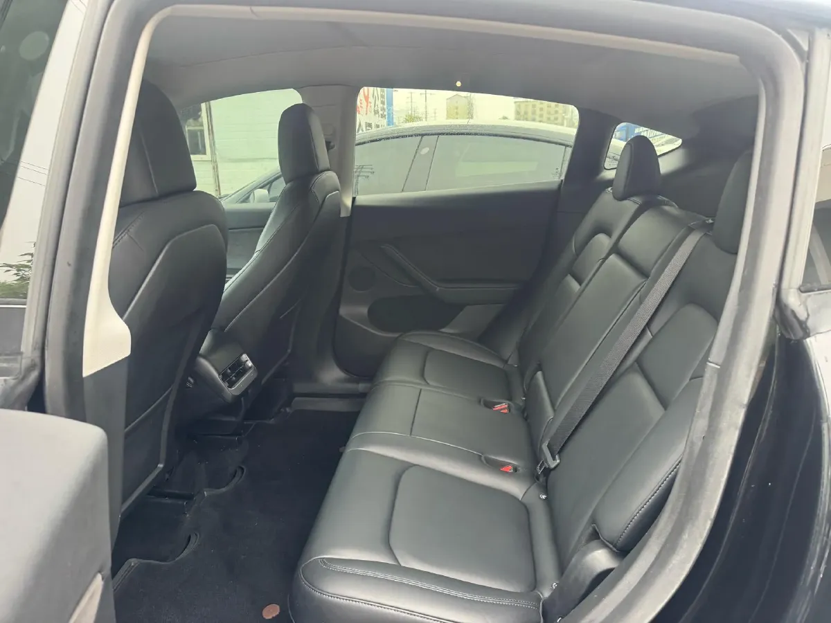 2021 Tesla Model Y BEV 60KWH,autocango,china used car exporter,china ev exporter,chinese used car exporter,chinese used ev exporter