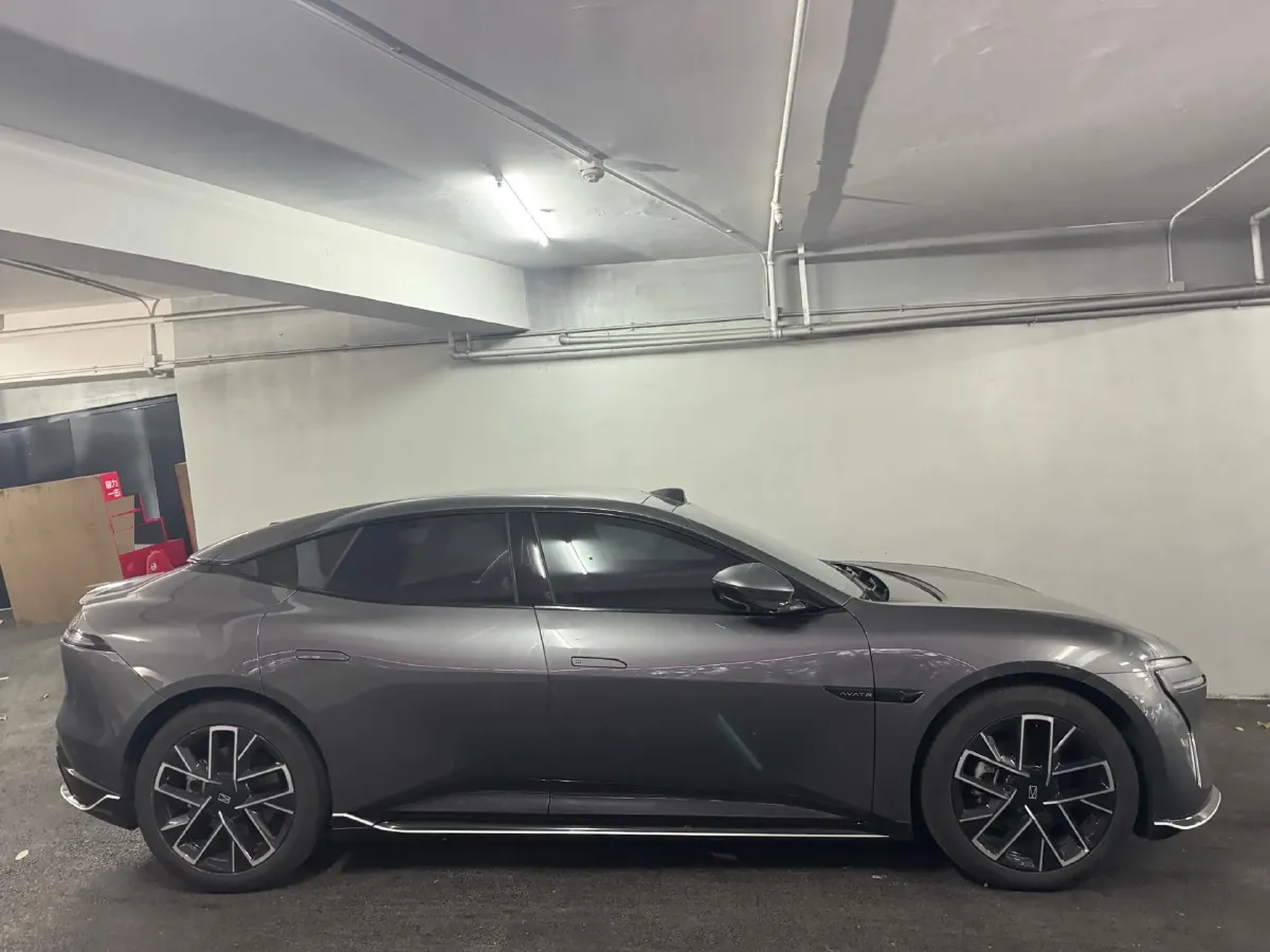 2025 Avatr 06 BEV,autocango,china used car exporter,china ev exporter,chinese used car exporter,chinese used ev exporter