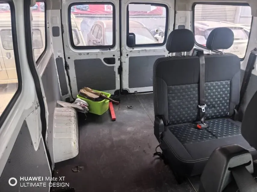 2021 MAXUS XinTu V80 2.0T 139HP L4 6MT,autocango,china used car exporter,china ev exporter,chinese used car exporter,chinese used ev exporter