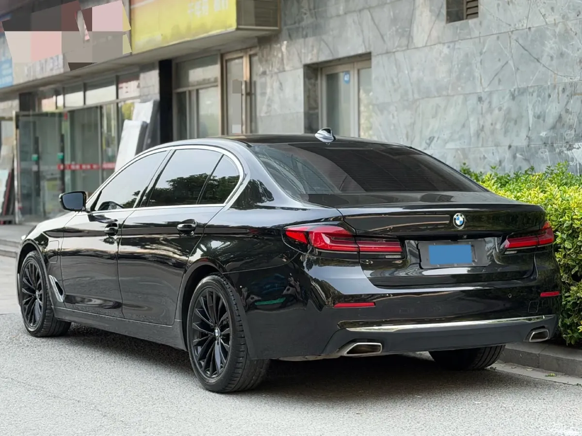 2021 BMW 5 Series 2.0T 184HP L4 8AT PHEV 17.7KWH,autocango,china used car exporter,china ev exporter,chinese used car exporter,chinese used ev exporter