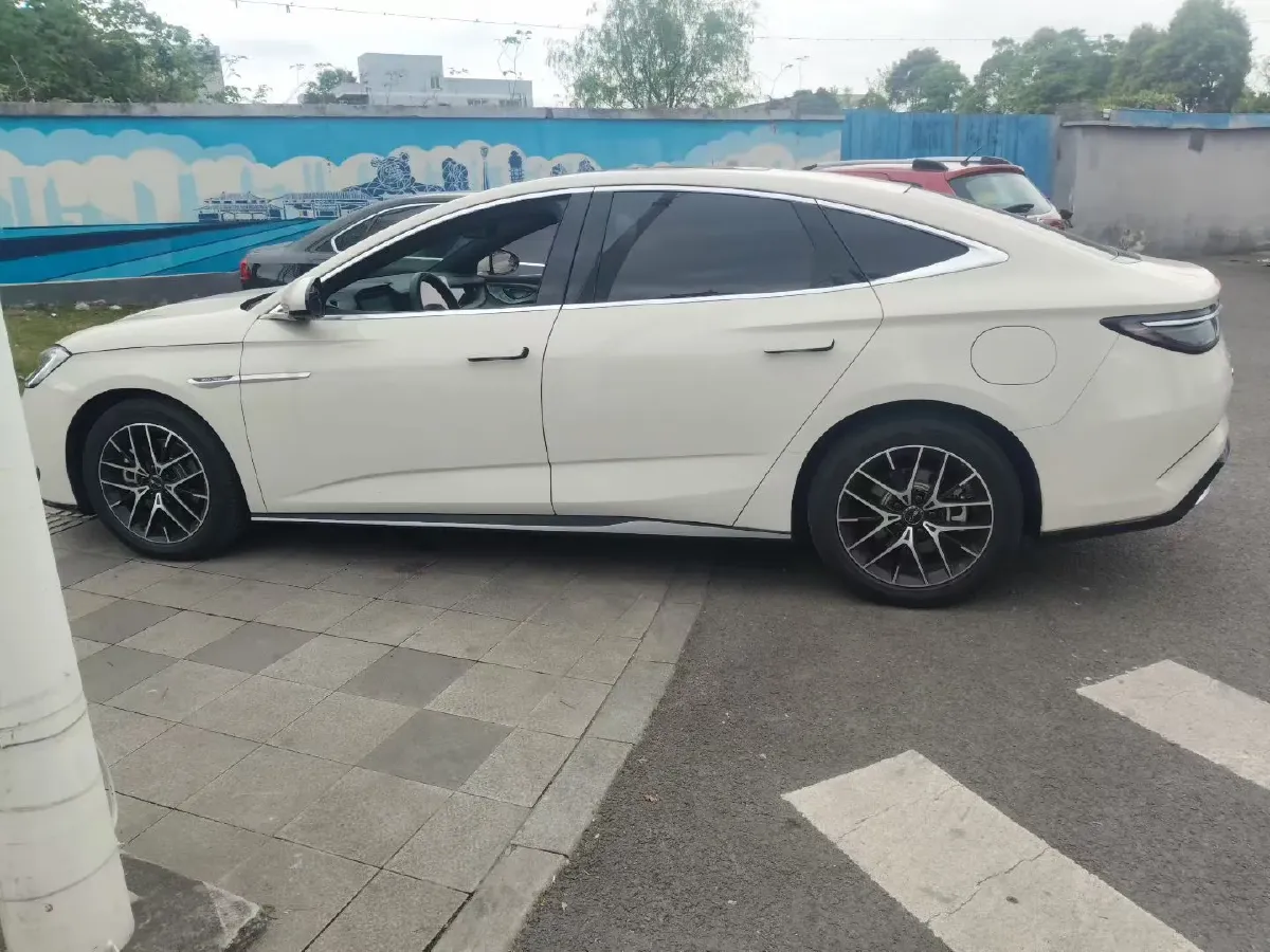 2024 BYD Seal 1.5L 110HP L4 E-CVT PHEV 17.6KWH,autocango,china used car exporter,china ev exporter,chinese used car exporter,chinese used ev exporter