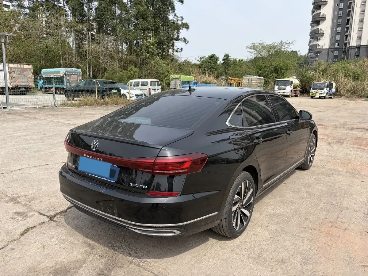 2024 Volkswagen Passat 2.0T 186HP L4 7DCT,autocango,china used car exporter,china ev exporter,chinese used car exporter,chinese used ev exporter