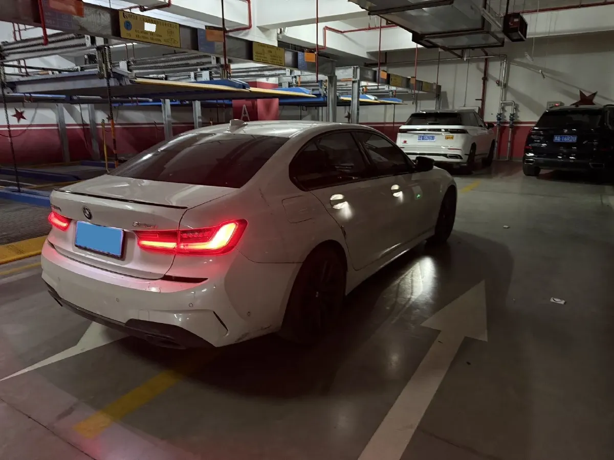 2021 BMW 3 Series 2.0T 184HP L4 8AT,autocango,china used car exporter,china ev exporter,chinese used car exporter,chinese used ev exporter