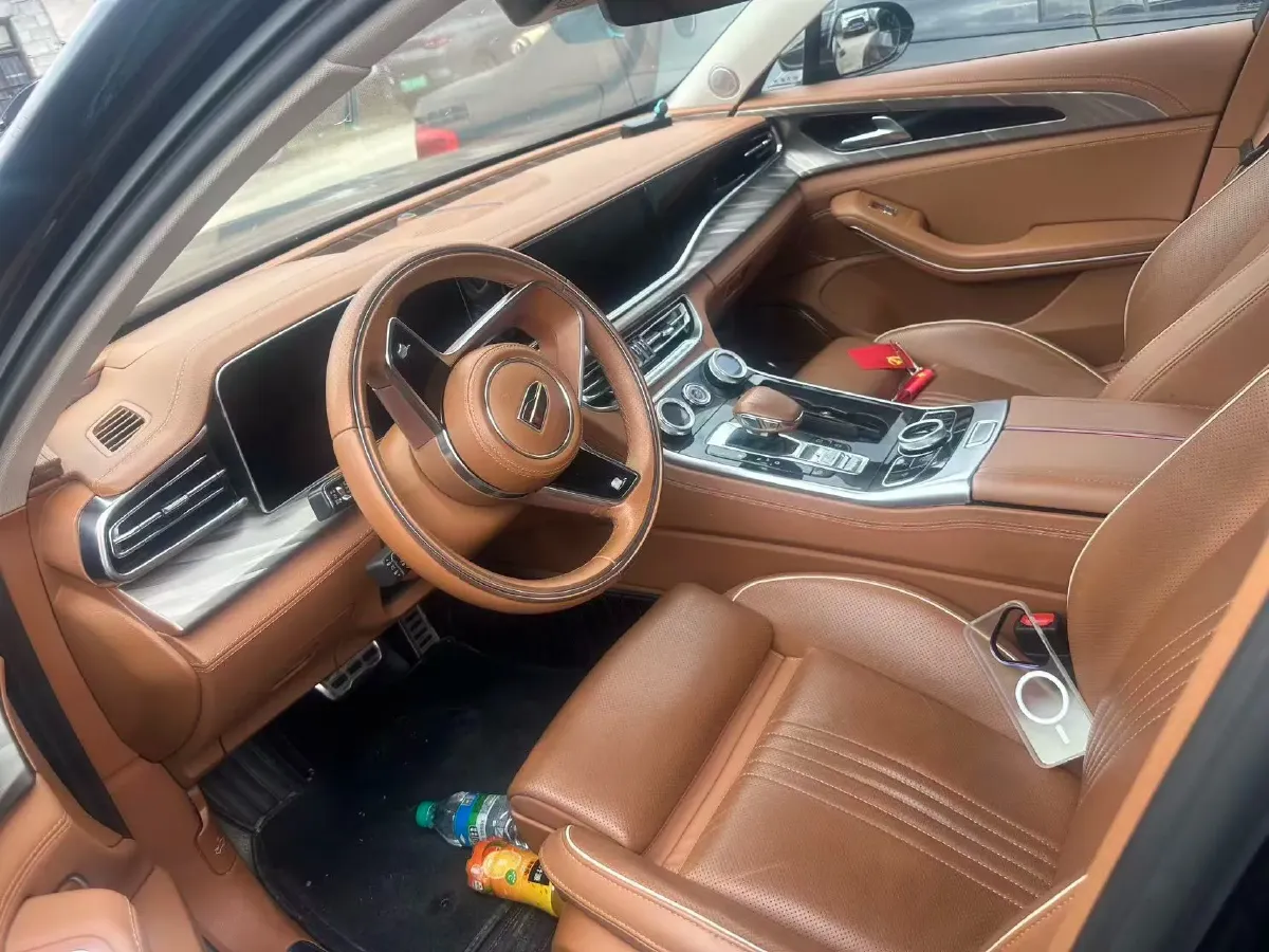 2020 HongQi H9 2.0T 252HP L4 7DCT,autocango,china used car exporter,china ev exporter,chinese used car exporter,chinese used ev exporter