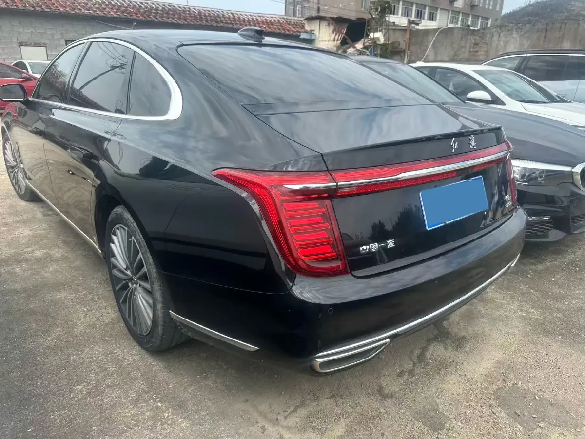2020 HongQi H9 2.0T 252HP L4 7DCT,autocango,china used car exporter,china ev exporter,chinese used car exporter,chinese used ev exporter