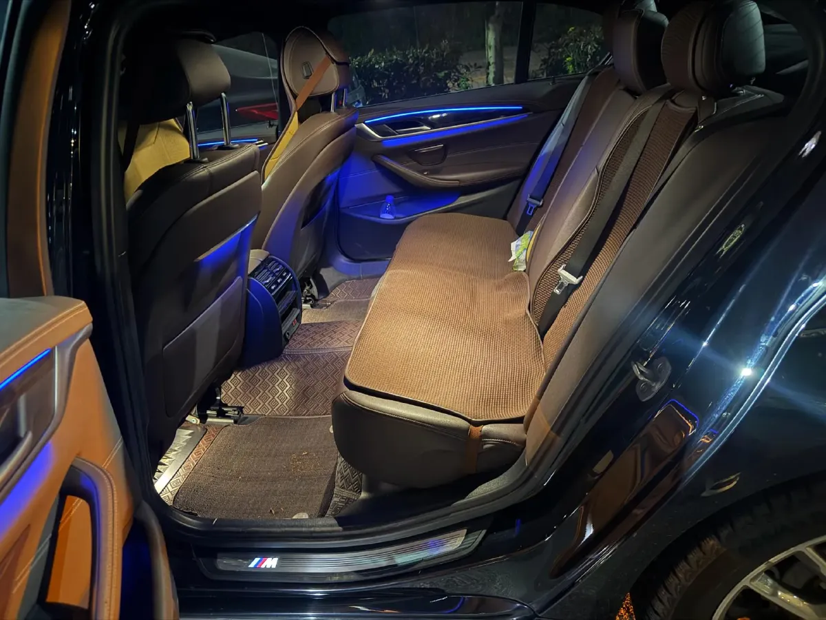 2020 BMW 5 Series 2.0T 184HP L4 8AT,autocango,china used car exporter,china ev exporter,chinese used car exporter,chinese used ev exporter