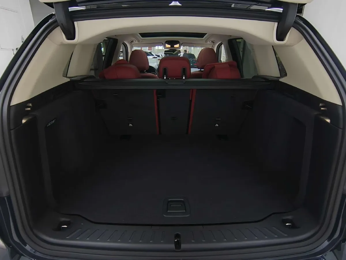 2022 BMW X3 2.0T 184HP L4 8AT,autocango,china used car exporter,china ev exporter,chinese used car exporter,chinese used ev exporter