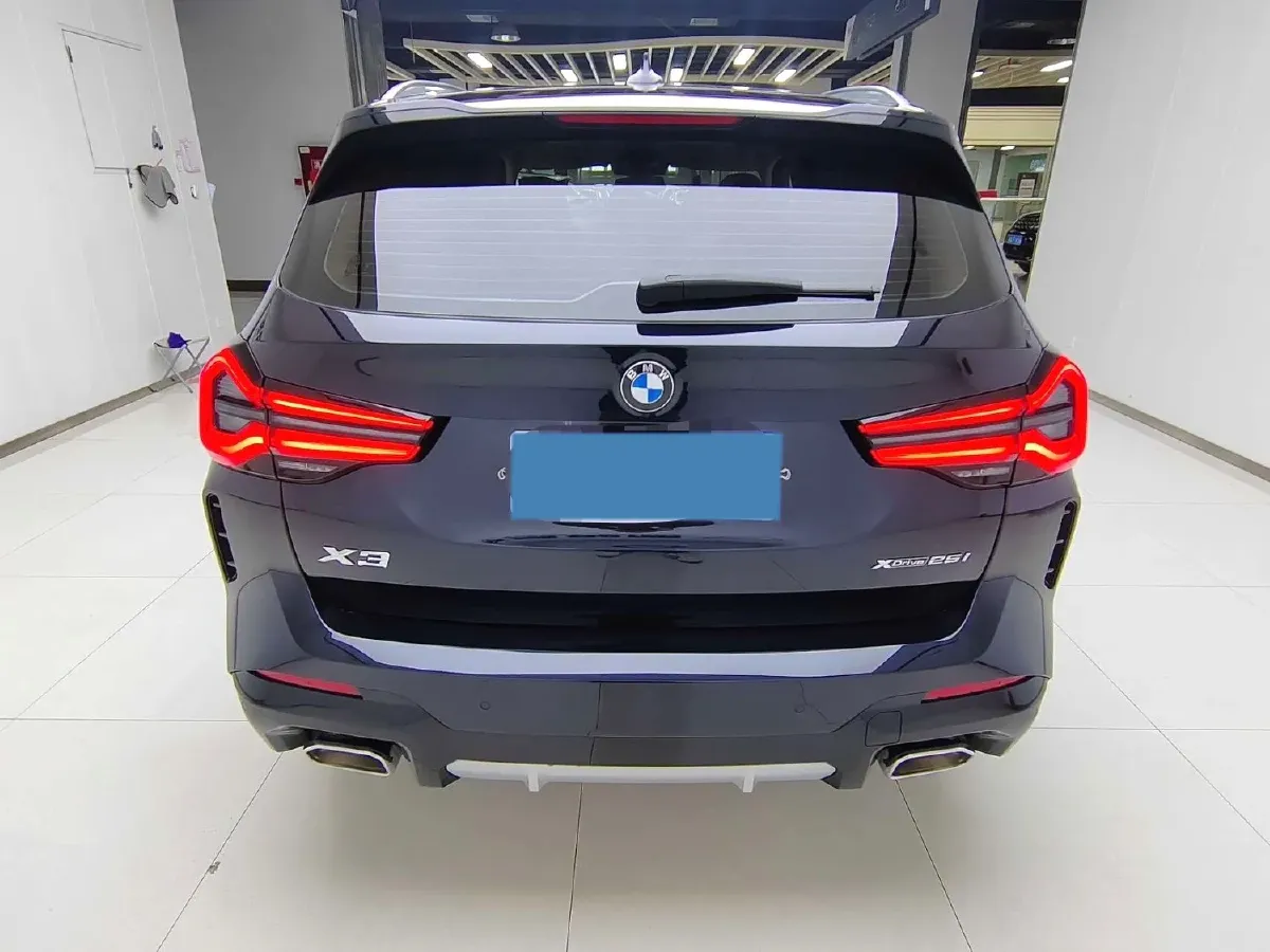 2022 BMW X3 2.0T 184HP L4 8AT,autocango,china used car exporter,china ev exporter,chinese used car exporter,chinese used ev exporter