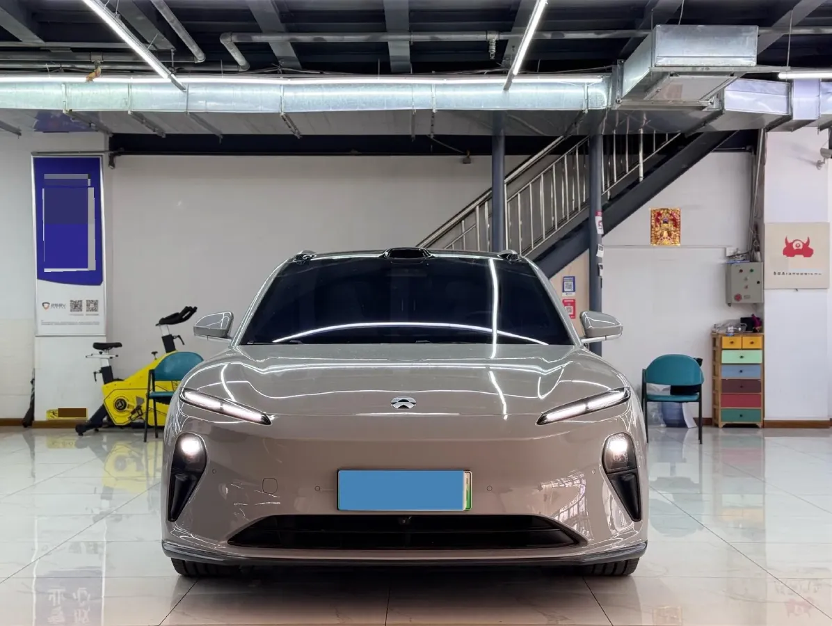 2024 NIO ET5 BEV 75KWH,autocango,china used car exporter,china ev exporter,chinese used car exporter,chinese used ev exporter