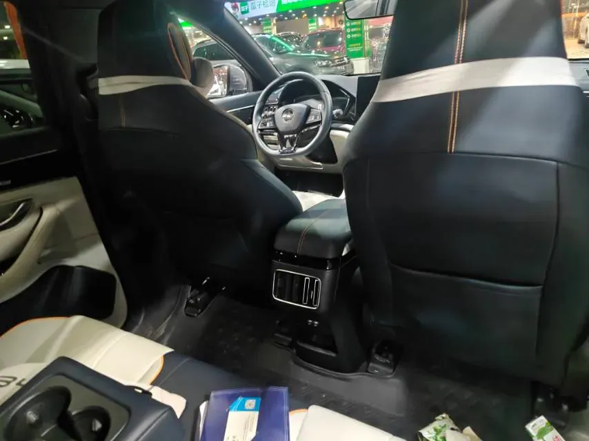 2022 Hyundai Tucson 2.0L 150HP L4 6AT Hybrid,autocango,china used car exporter,china ev exporter,chinese used car exporter,chinese used ev exporter