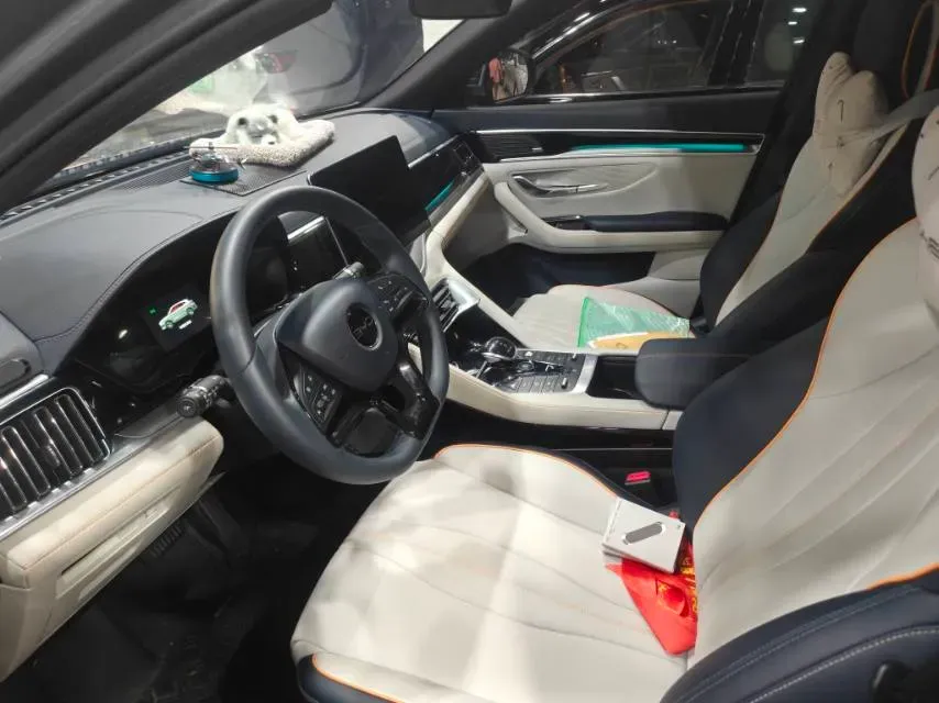 2022 Hyundai Tucson 2.0L 150HP L4 6AT Hybrid,autocango,china used car exporter,china ev exporter,chinese used car exporter,chinese used ev exporter