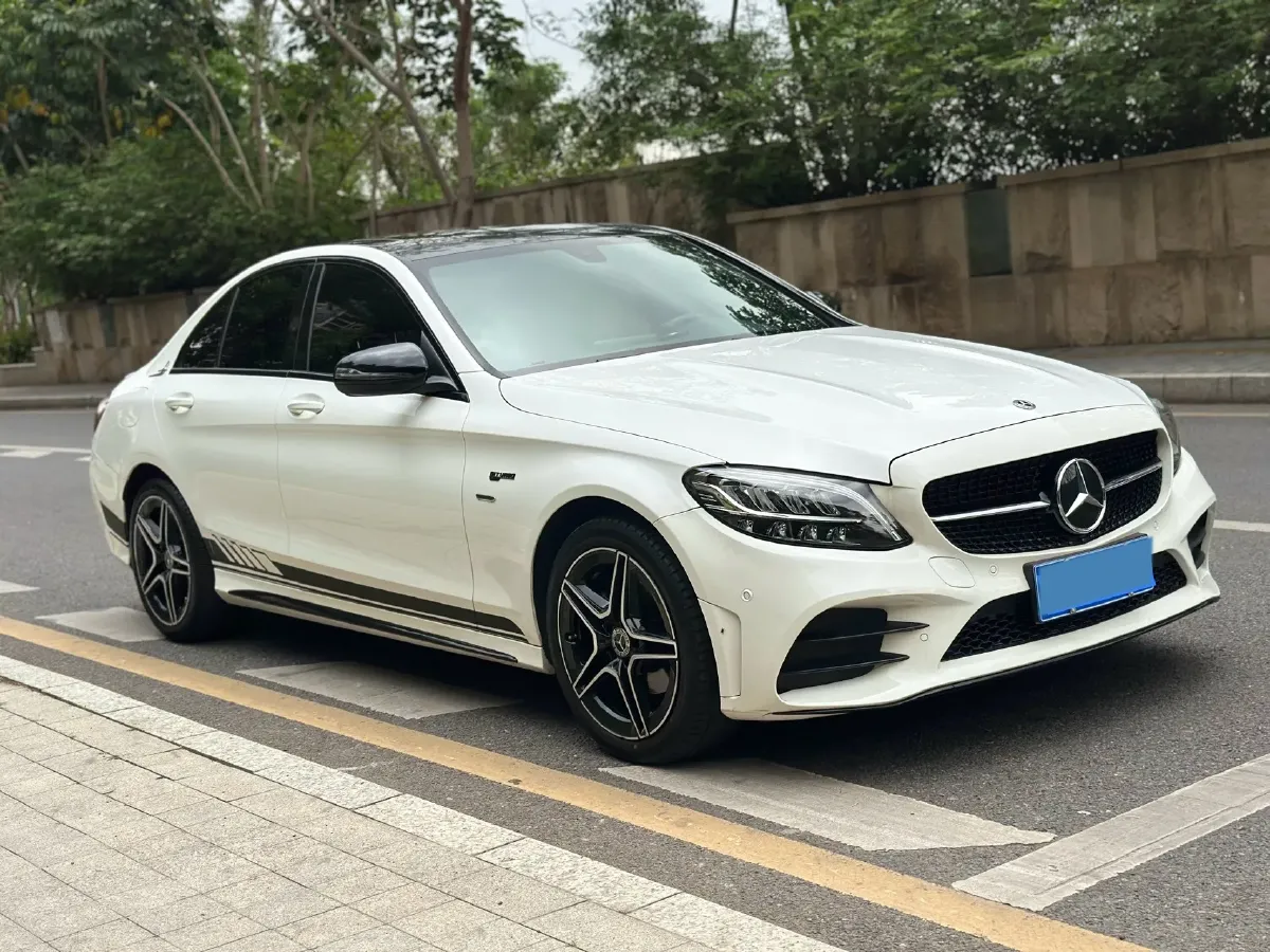 2021 Mercedes-Benz C Class 1.5T 184HP L4 9AT,autocango,china used car exporter,china ev exporter,chinese used car exporter,chinese used ev exporter