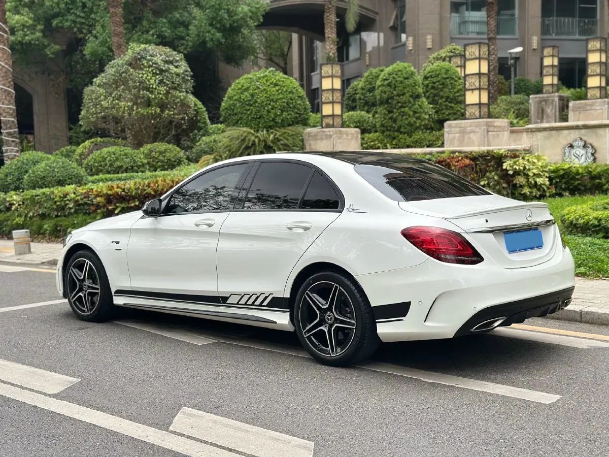 2021 Mercedes-Benz C Class 1.5T 184HP L4 9AT,autocango,china used car exporter,china ev exporter,chinese used car exporter,chinese used ev exporter