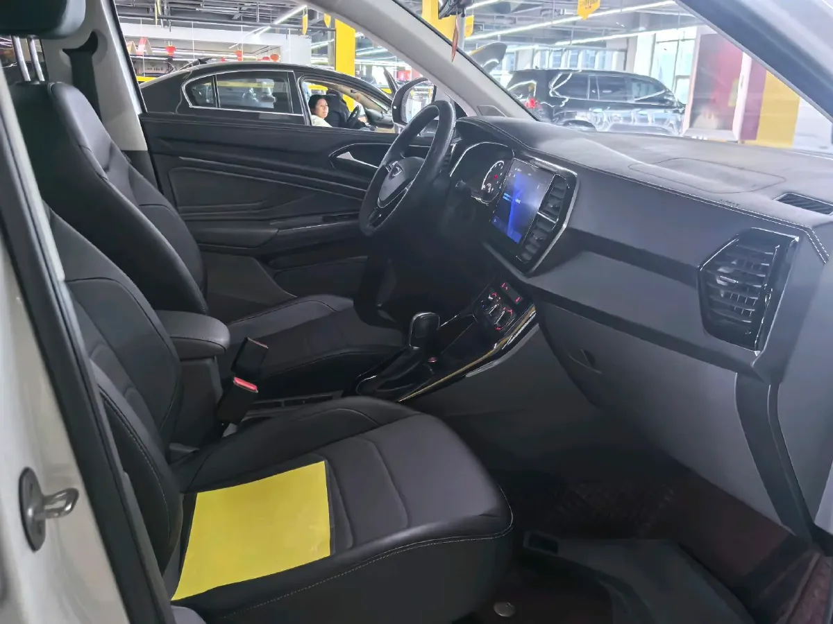 2021 Jetta VS7 1.4T 150HP L4 6AT,autocango,china used car exporter,china ev exporter,chinese used car exporter,chinese used ev exporter