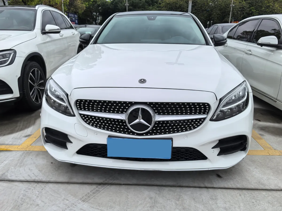2021 Mercedes-Benz C Class 1.5T 184HP L4 9AT,autocango,china used car exporter,china ev exporter,chinese used car exporter,chinese used ev exporter