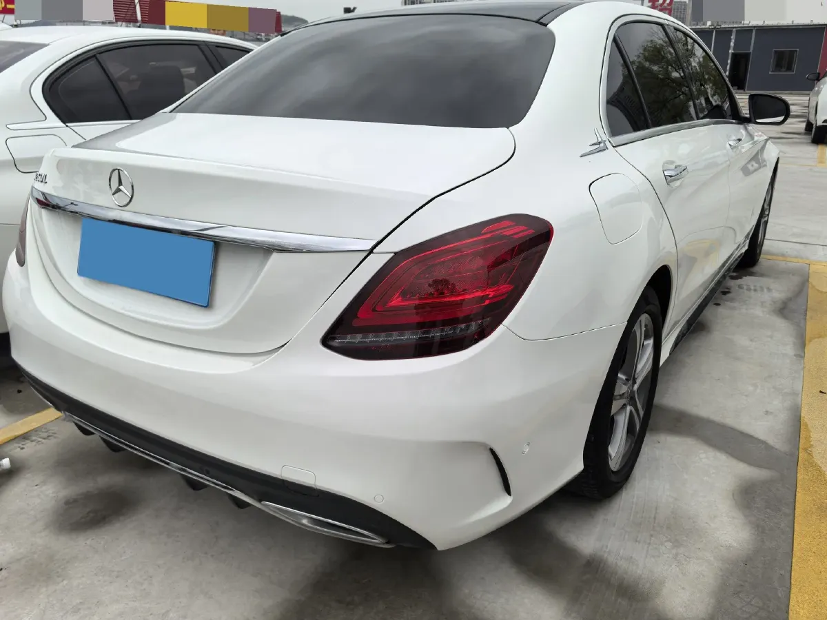 2021 Mercedes-Benz C Class 1.5T 184HP L4 9AT,autocango,china used car exporter,china ev exporter,chinese used car exporter,chinese used ev exporter