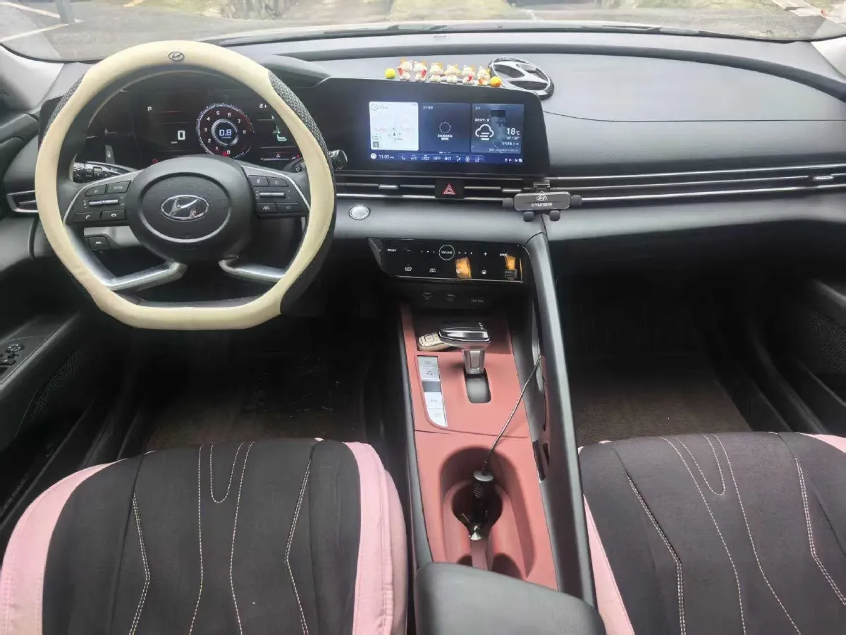 2022 Hyundai Elantra 1.5L 115HP L4 CVT,autocango,china used car exporter,china ev exporter,chinese used car exporter,chinese used ev exporter
