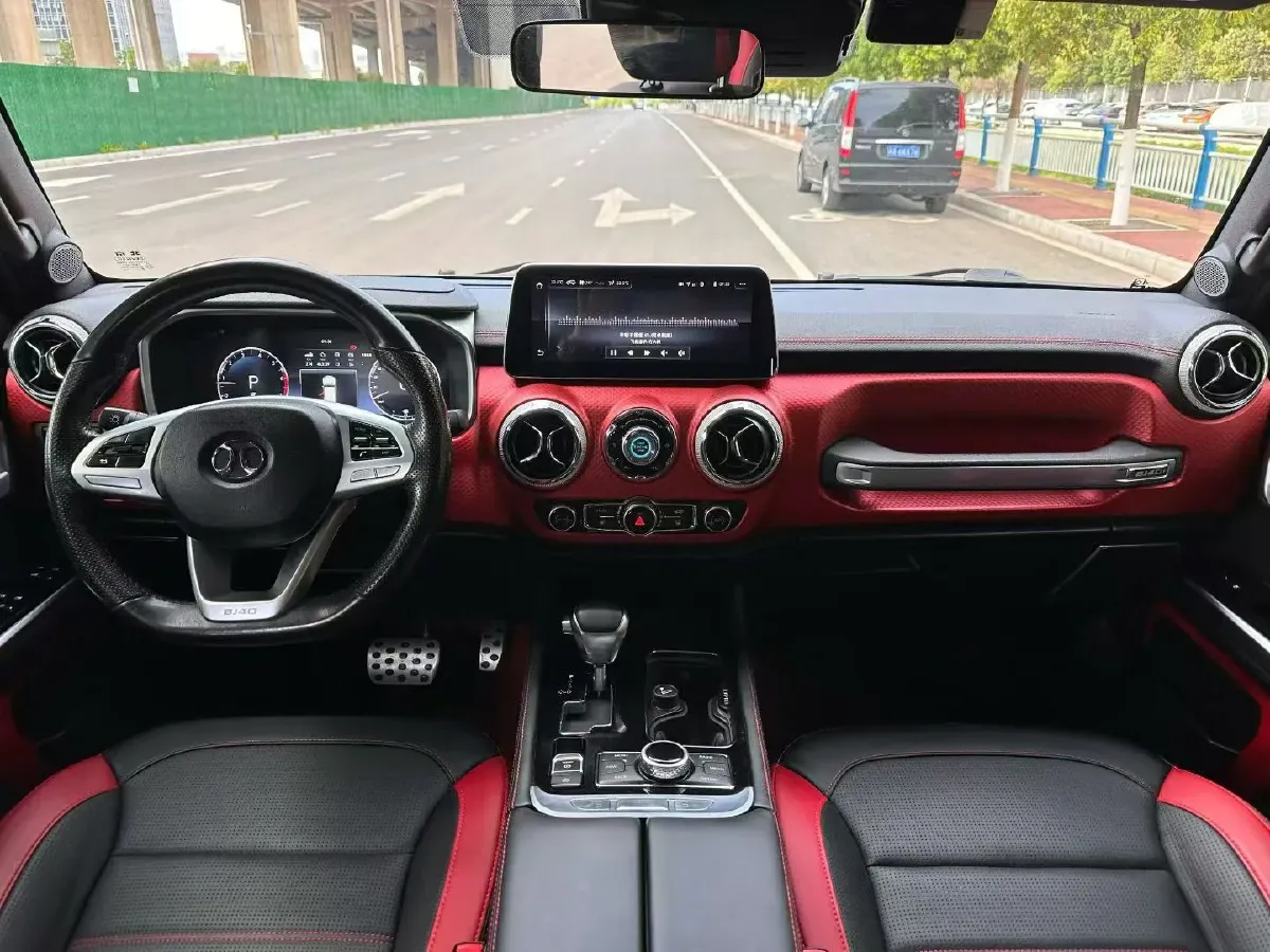 2019 Beijing BJ40 2.3T 231HP L4 6AT,autocango,china used car exporter,china ev exporter,chinese used car exporter,chinese used ev exporter