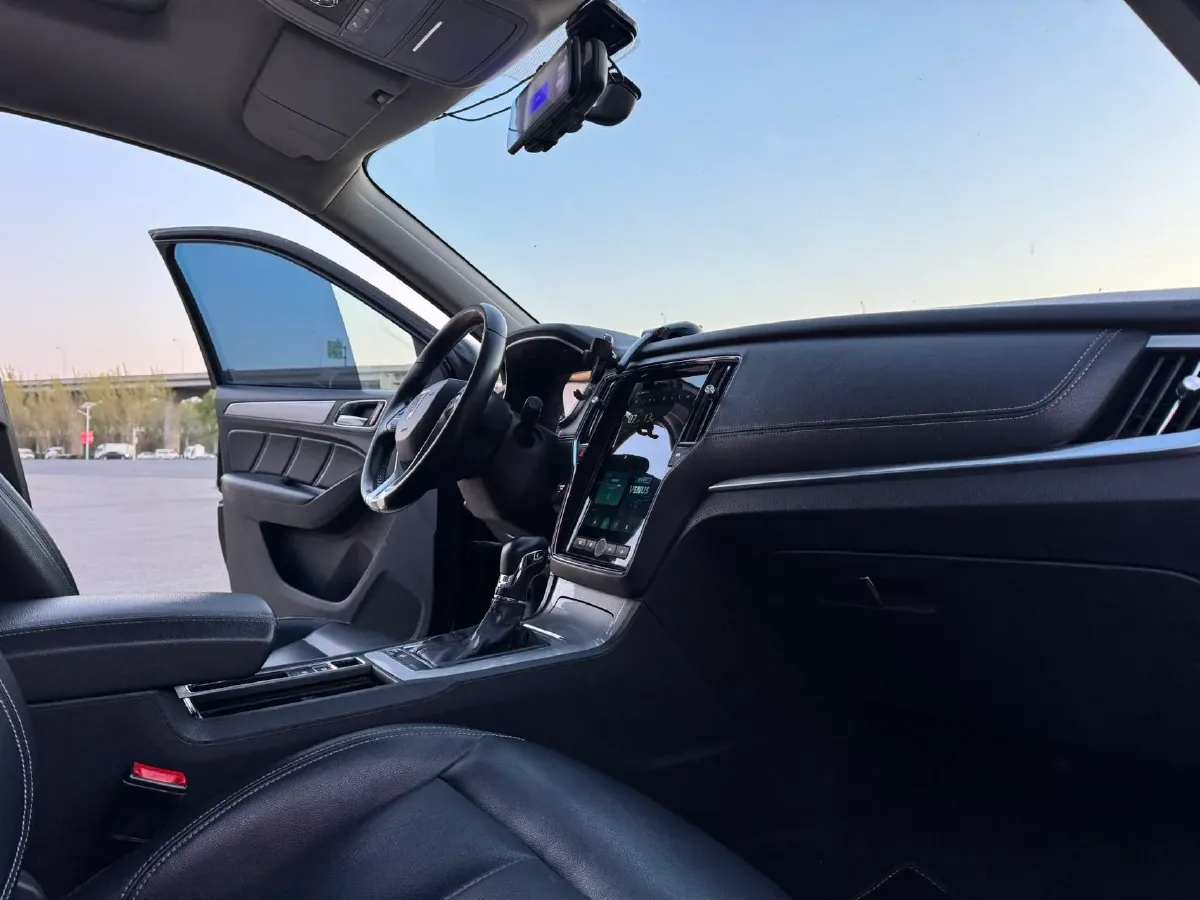 2018 Roewe RX5 1.5T 169HP L4 7DCT,autocango,china used car exporter,china ev exporter,chinese used car exporter,chinese used ev exporter