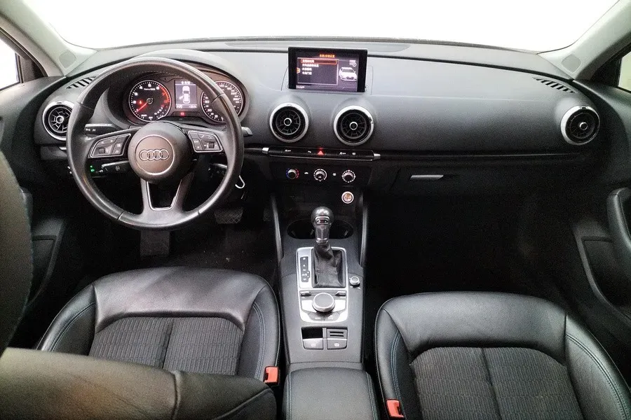 2020 Audi A3 1.4T 150HP L4 7DCT,autocango,china used car exporter,china ev exporter,chinese used car exporter,chinese used ev exporter