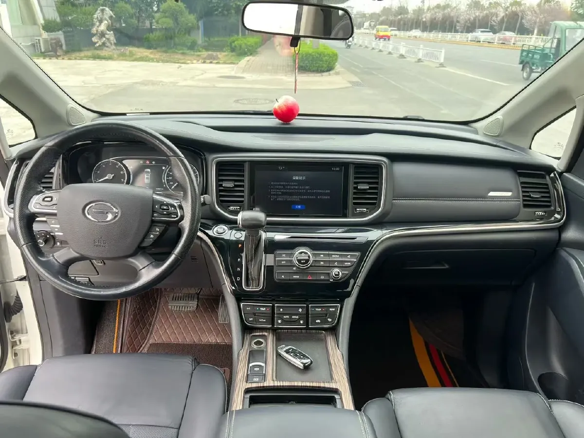 2019 GAC Trumpchi M8 2.0T 201HP L4 6AT,autocango,china used car exporter,china ev exporter,chinese used car exporter,chinese used ev exporter